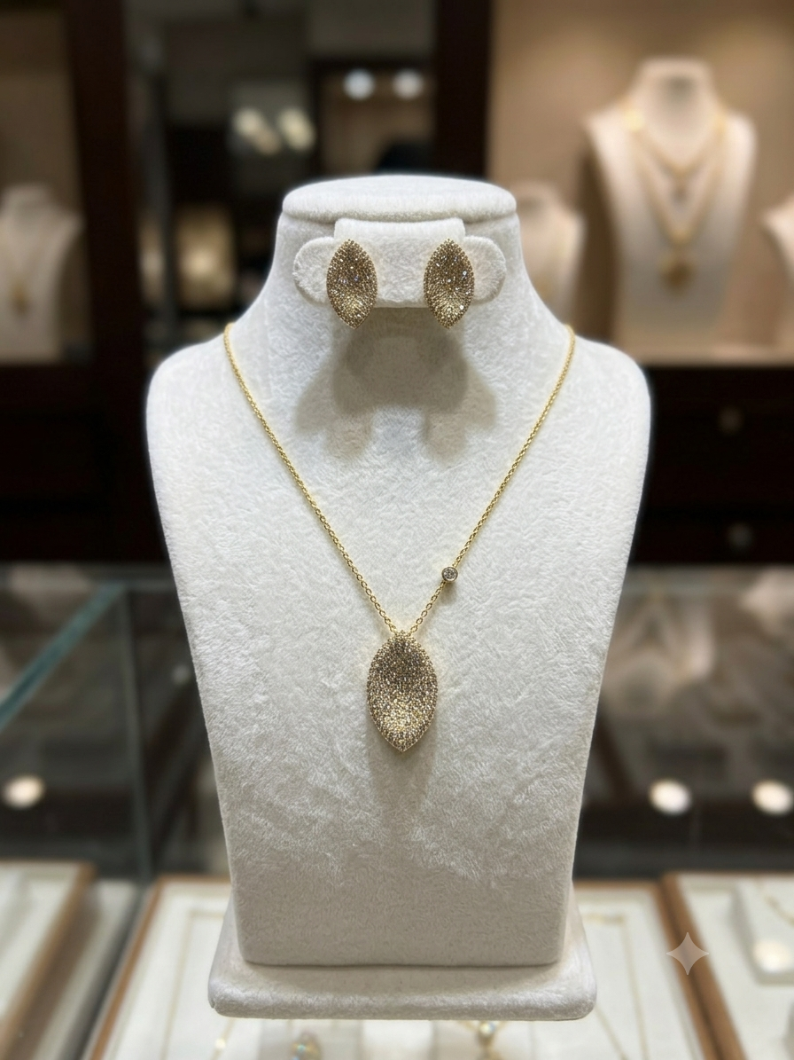 Gold Diamond Elongated Leaf Necklace Set
