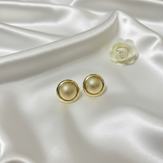 Golden Solar System Studs